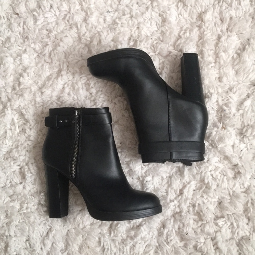 Forever 21 Black Leather Ankle Boots